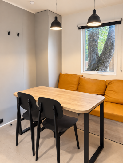 Homeflower Premium 35m² (3ch) + terrasse semi-couverte + TV + LV + Plancha + Clim + Draps inc