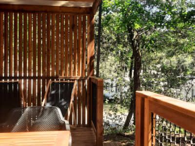 Chalet Bois Premium 16m² - 1 bedroom + covered terrace 8m² + TV + linen and towels included