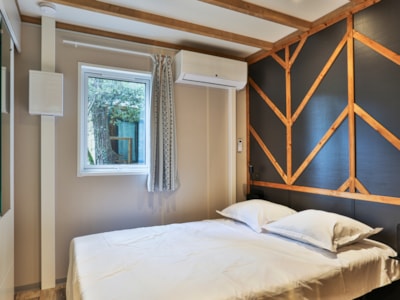 Chalet Bois Premium 16m² - 1 bedroom + covered terrace 8m² + TV + linen and towels included