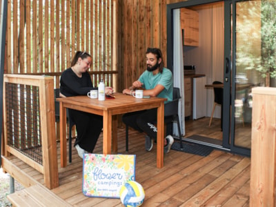 Chalet Bois Premium 16m² - 1 bedroom + covered terrace 8m² + TV + linen and towels included