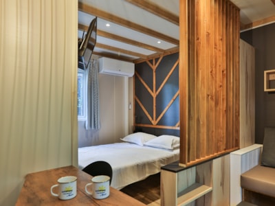 Chalet Bois Premium 16m² - 1 bedroom + covered terrace 8m² + TV + linen and towels included