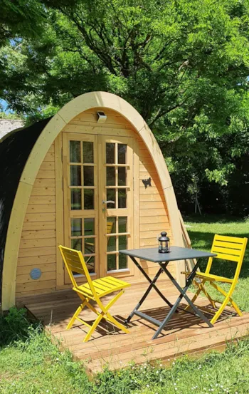 Accommodation - Unusual Wooden Chalet For 1/2 People - Camping Les Patis