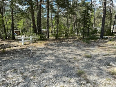 Pitch 1 tent or 1 caravan + 1 car — 7