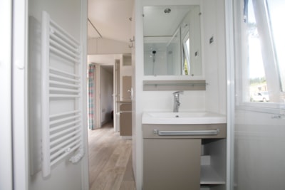Comfort mobile home 32m² - 3 bedrooms - Covered terrace - TV - dishwasher