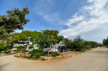 Stellplatz - Stellplatz Premium 100-140M² - Camping Ugljan Resort