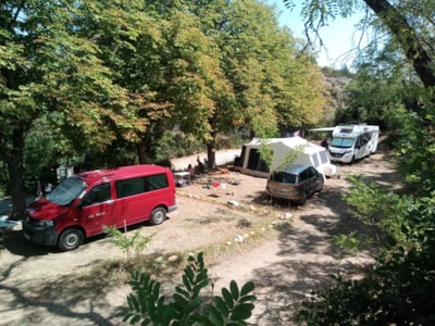 Solo pitch with vehicle — 8