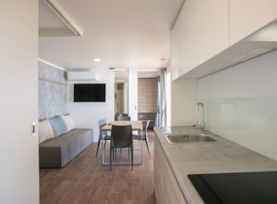 Deluxe Beach mobile home directly by the sea — 4