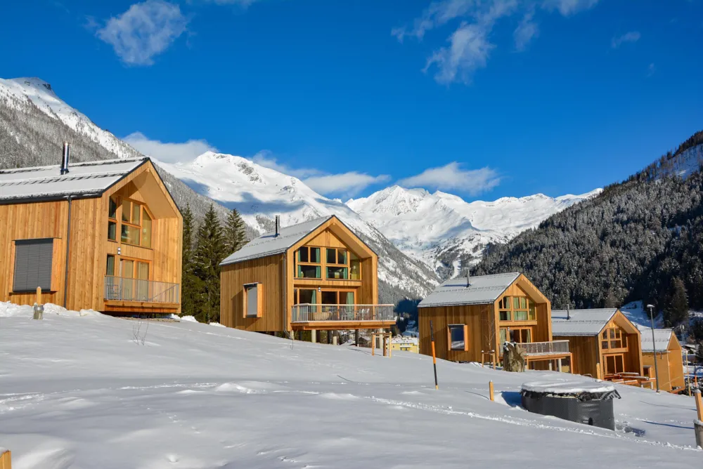 Accommodation - Chalet Small - Campingplatz HOCHoben