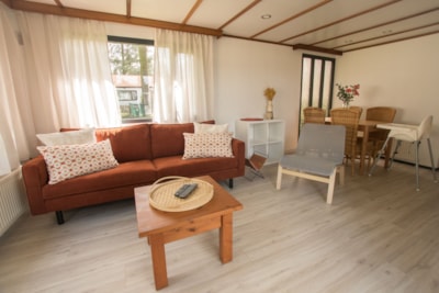 Sun Lodges - 4p — 4
