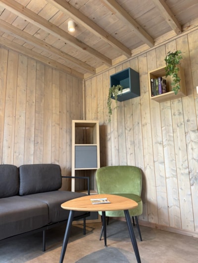 Mobi Lodge