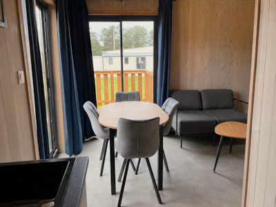 Mobi Lodge