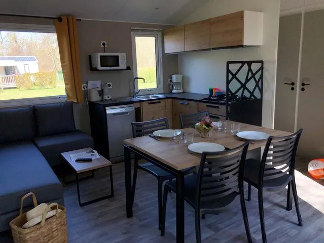 Mobil-Home - Premium - Baby Family - 2 Chambres - Tv - Avec Terrasse, Salle De Jeux, Lave Vaisselle