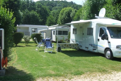 Comfort Pitch with electricity 8A