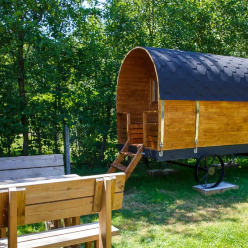 Tonneau Ou Roulotte - Insolite Nature - 1 Chambre - Sans Sanitaires, Sans Tv