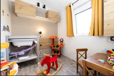Mobile-home - PREMIUM - Baby FAMILY - 2 Bedrooms - TV - with terrace, games room, dishwasher