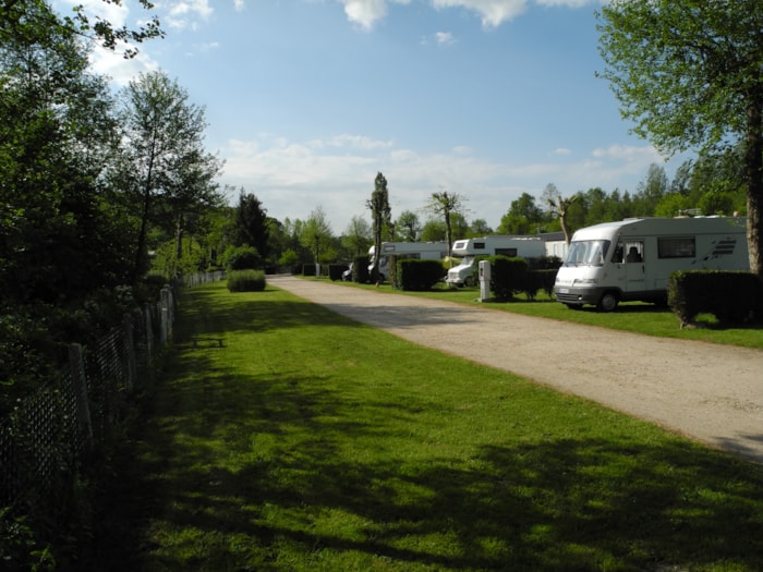 Emplacement Confort Avec Électricité 8A