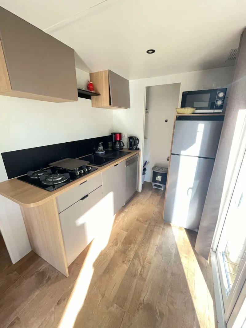 Mobil-Home - Premium - 2 Chambres - Tv - Avec Terrasse Couverte - Lave Vaisselle