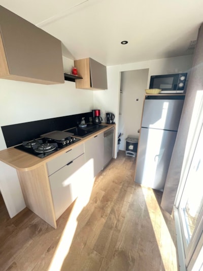 Mobile-home - PREMIUM - 2 bedrooms - TV - with covered terrace - dishwasher