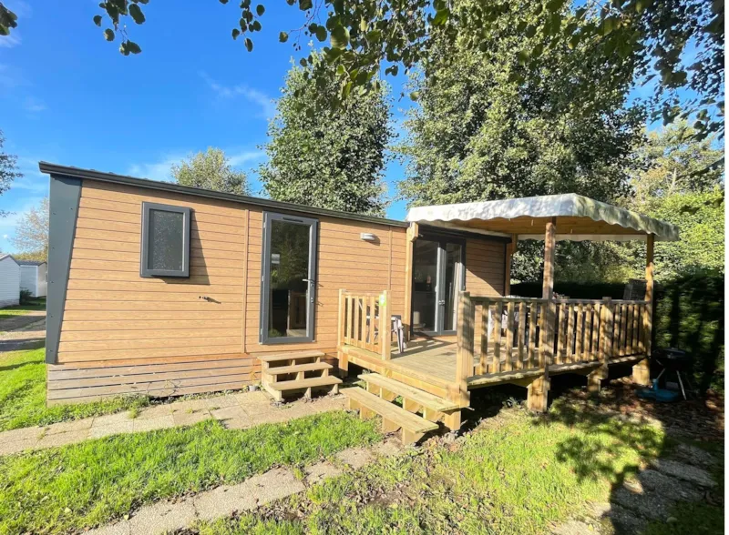 Mobil-Home - Premium - 2 Chambres - Tv - Avec Terrasse Couverte - Lave Vaisselle