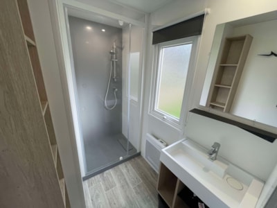 Mobile-home - PRIVILEGE - 2 bedrooms - TV - with terrace