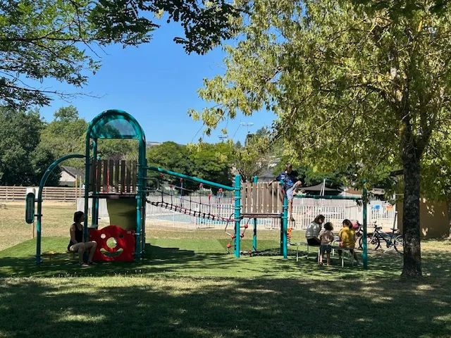 Flower Camping du Gévaudan 