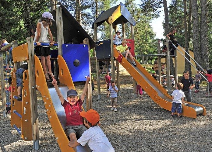 Vvf Camping Haute Corrèze Aux Pays D'eygurande Limousin
