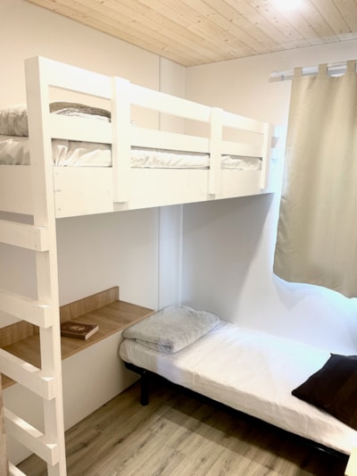 Cottage PRESTIGE SUITE 40m²- 3 Bedrooms - 1 Bathrooms - 2 WC-High-end Equipment + XXL terrace