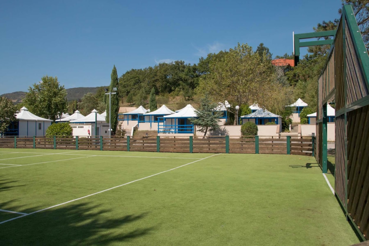 Ushuaïa Villages - Camping Le Village Des Sources ***