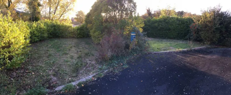 Emplacement (1 Tente, Caravane Ou Camping-Car / 1 Voiture + Électricité)