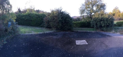 Pitch (1 tent, caravan or motorhome / 1 car + electricity)