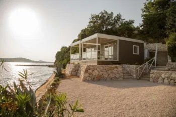 Huuraccommodatie(s) - Premium Couple Strandkant En Met Een Terras - Olivia Green Camping
