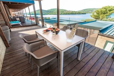 Eco Luxury 2 bedrooms with terrace and sea view