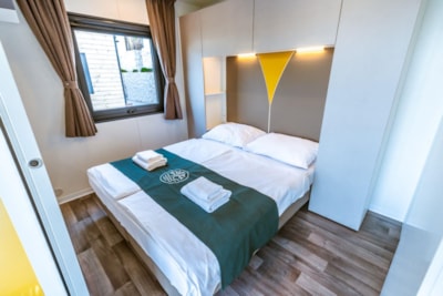 Luxury couple camping villa with kitchenette and swimming pool