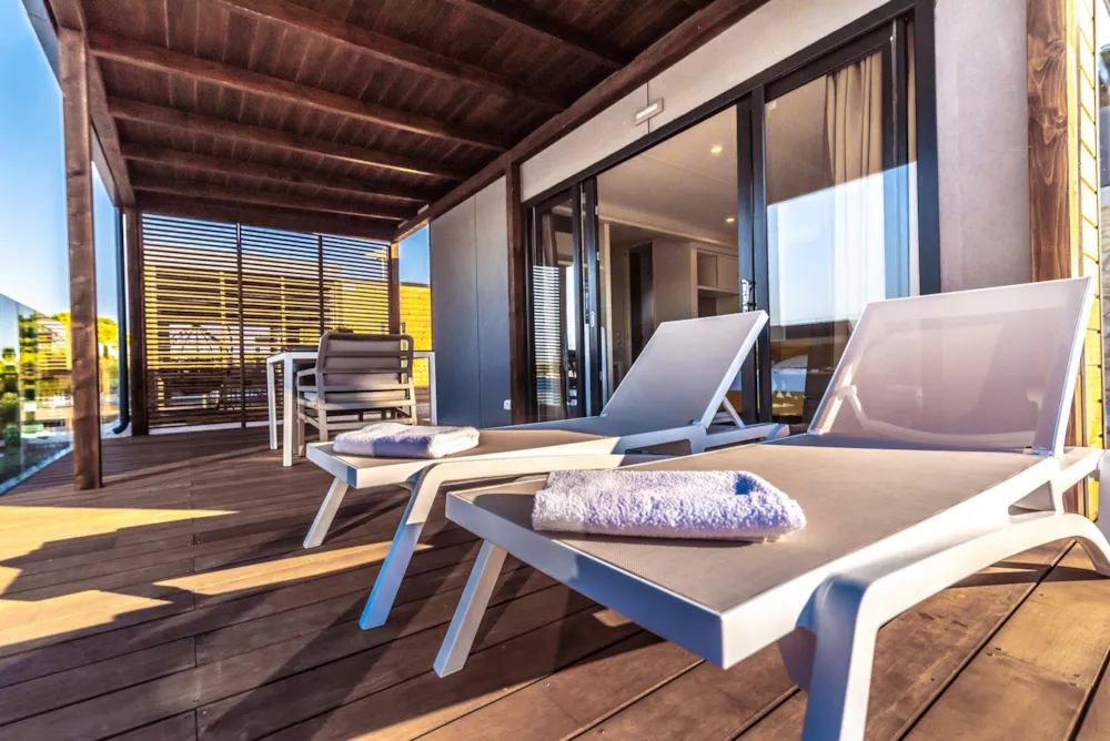 Luxury Couple Mit Terrasse Und Meerblick