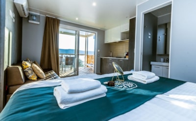 Premium Couple terrace and seaview