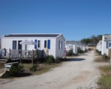 Mobil Home Standard Dimanche 2 Chambres 1 Voiture Ou 3 Motos Compris Dans Le Prix Mobil Home Standard Dimanche 2 Chambres 1 Voiture Ou 3 Motos Compris Dans Le Prix