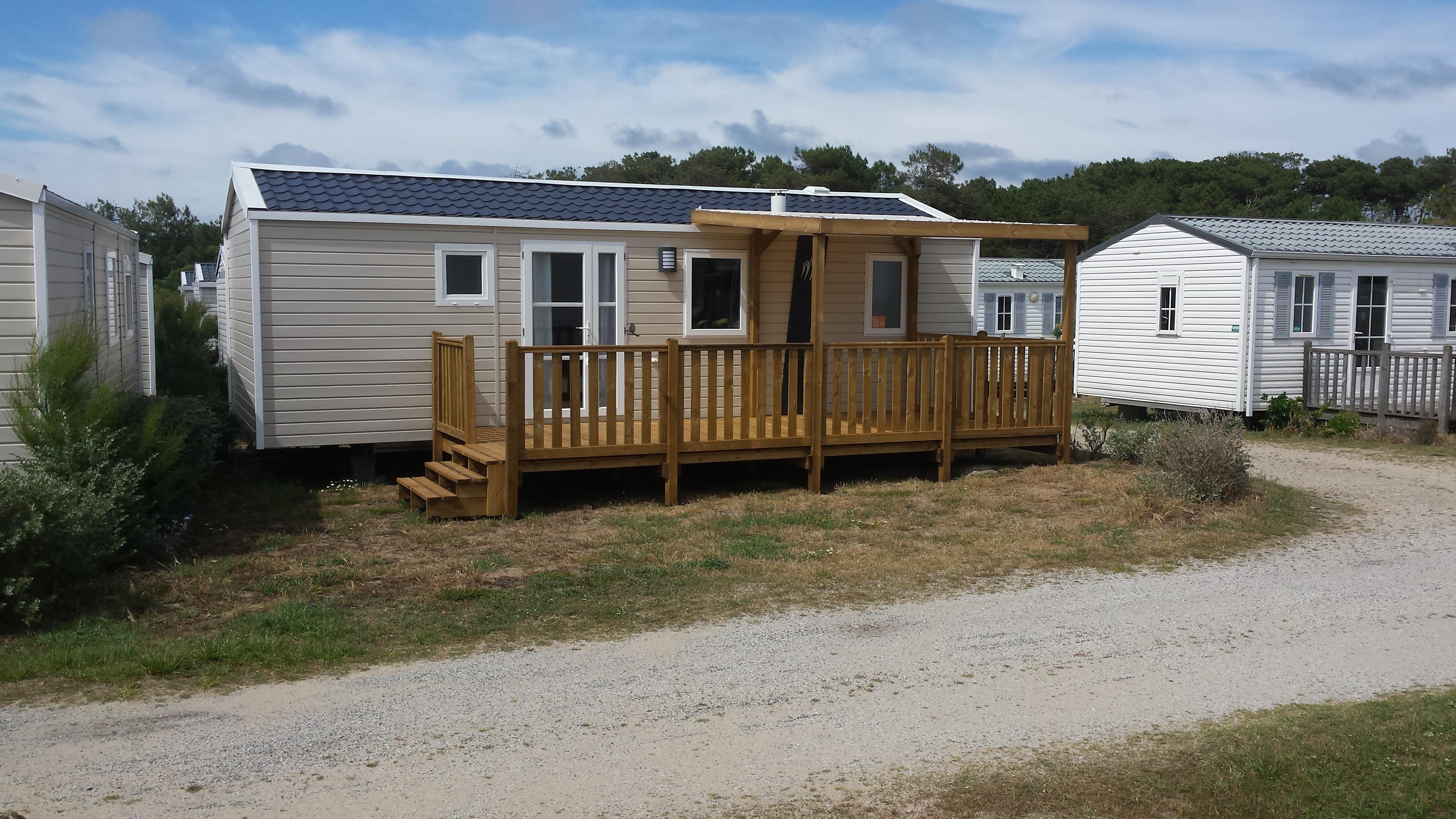 Mobil Home Premium Samedi 2 Chambres 4 Pers. Mobil Home Premium Samedi 2 Chambres 4 Pers.