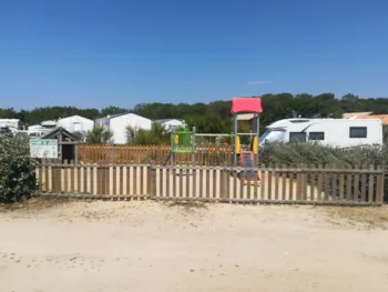 Camping Le Soleil d'Or - image n°2 - Camping Direct