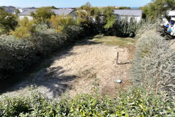 Stellplatz - Stellplatz 100 M² :  1 People (1 Zelt + 1 Auto Oder 1 Fahrrad + Strom 16A) - Camping Le Soleil d'Or