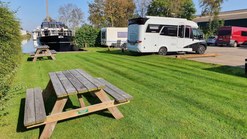 Pitch: camping-car