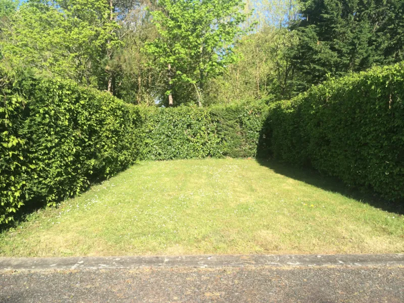 Emplacement + 1 Voiture + Tente, Caravane Ou Camping-Car + Électricité