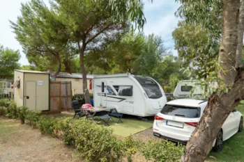 Stellplatz - Stellplatz Mit Sanitäranlagen ** - Sandaya Toscana Bella 