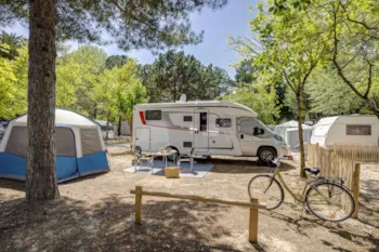 Stellplatz - Stellplatz Exclusif ** - Sandaya Toscana Bella 