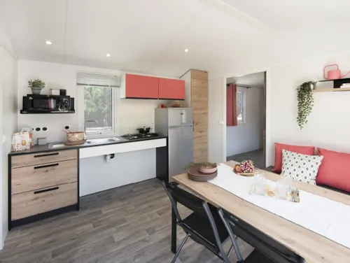 Mietunterkunft - Les Confort - Mobilheim 2 Zimmer - Behindertengerecht - image n°2 - Camping Paradis Family des Issoux