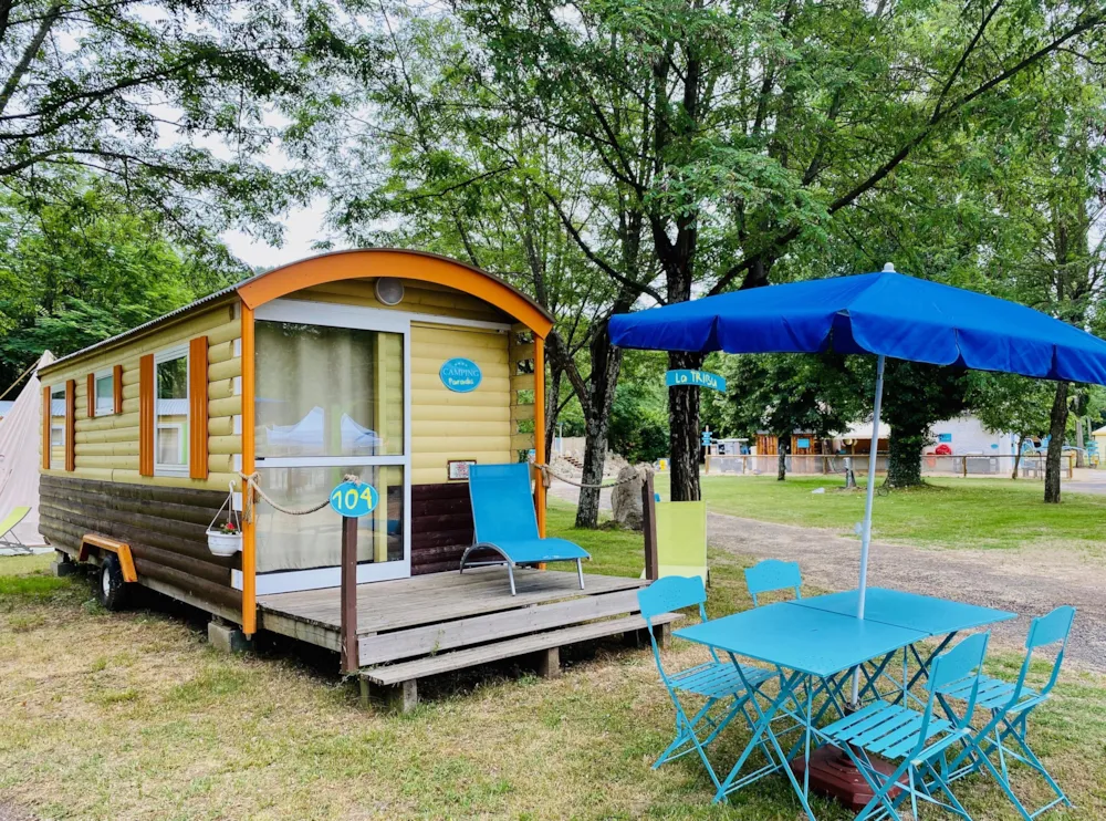 Mietunterkunft - Insolites - Planwagen - Camping Paradis Family des Issoux