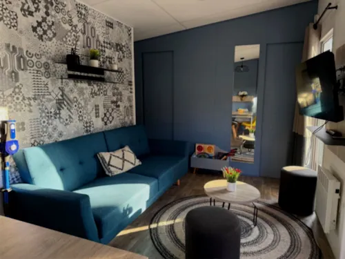 Location - Le Paradis - Mobilhome Luxe 3 Chambres + 2 Salles De Bain + Barbecue + Jacuzzi * - image n°4 - Camping Paradis Family des Issoux