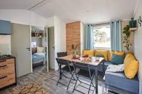 Mietunterkunft - Die „Conforts“-Mobilheime Für 6 Personen Mit 3 Schlafzimmern - image n°2 - Camping Paradis Family des Issoux