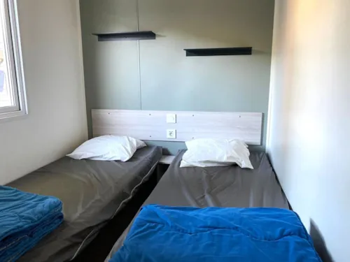 Location - Les Confort - Mobilhome 6 Personnes  3 Chambres * - image n°6 - Camping Paradis Family des Issoux