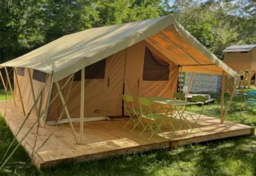 Location - Les Insolites - Tente Indiana 2 Chambres 4 Personnes * - image n°1 - Camping Paradis Family des Issoux