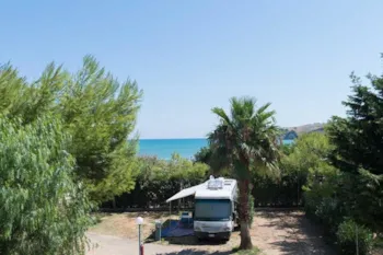 Stellplatz - Stellplatz Wohnmobil - Camping Village Baia San Nicola